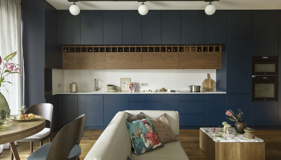 Mokotowski apartament inspirowany Alicją w krainie czarów. Dominują w nim nieoczywiste połączenia