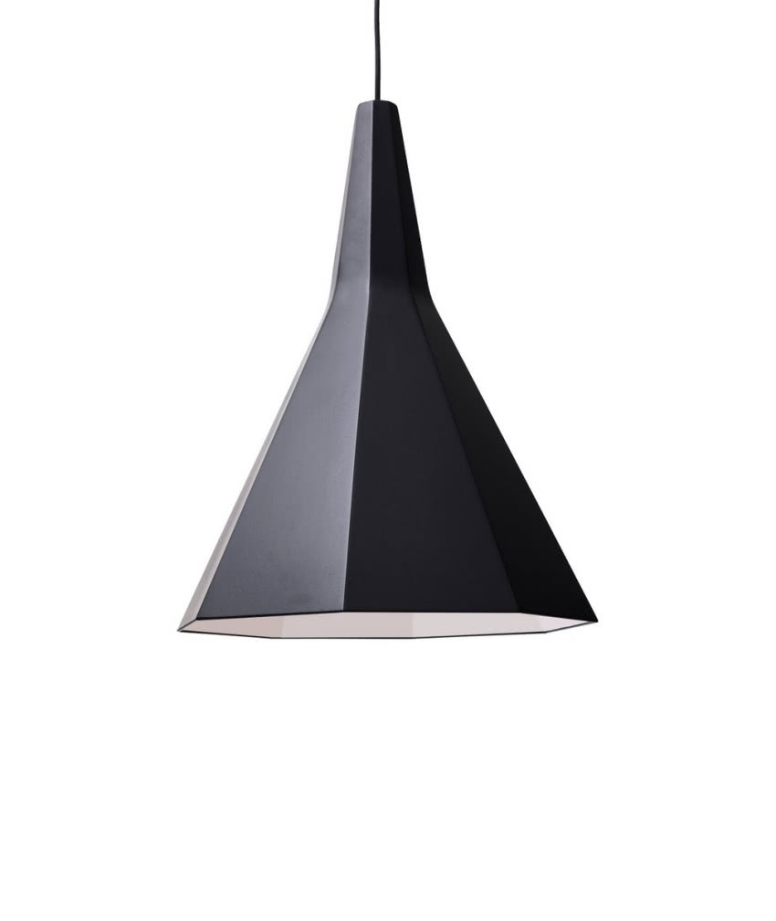 Krater to wisząca lampa wykonana z płyty z...