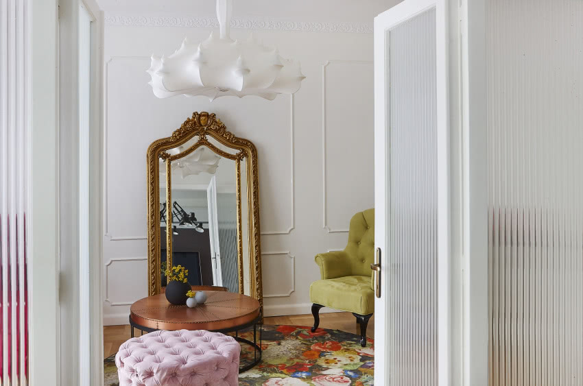 Imponujące, odrestaurowane lustro z targu...