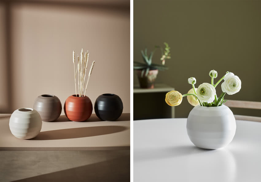 Wazony z serii Omfamna w czterech dostępnych...