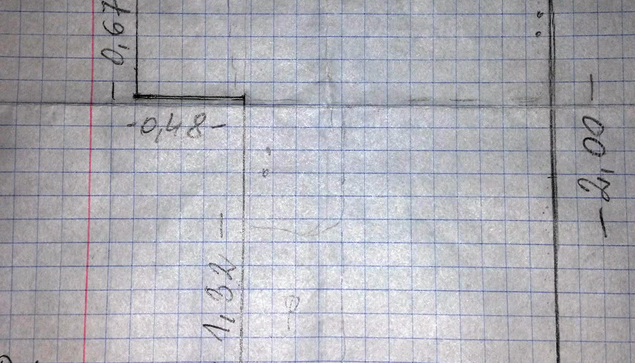 Wanna i prysznic w niedużej łazience