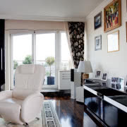 Jadalnia - połączenie klasyki z nowoczesnością.