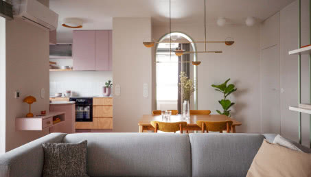 Różowy kolor w kuchni na wymiar - wyjątkowy wystrój, wyjątkowa przestrzeń