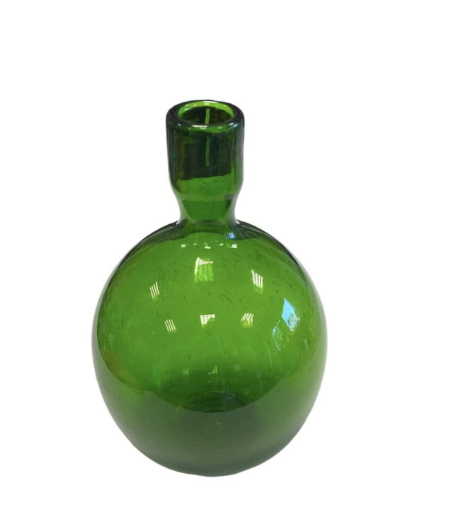 zielona butla ze szkła z babelkami Zbigniew Horbowy