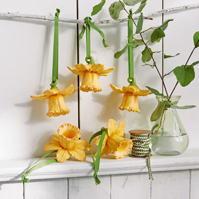 zawieszki materiałowe żonkile