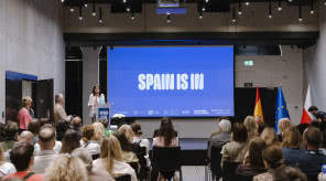 Dlaczego polscy architekci zachwycili się hiszpańskim wzornictwem? Relacja ze SPAIN IS IN
