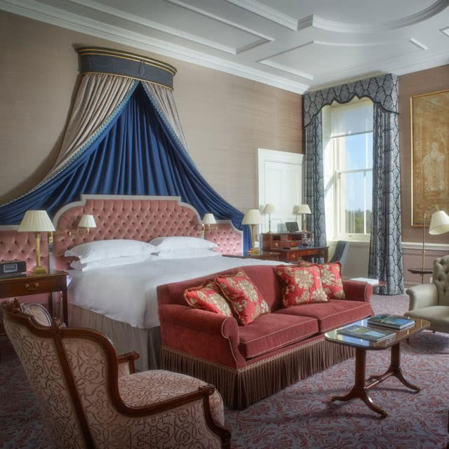 jeden z hotelowych pokojów