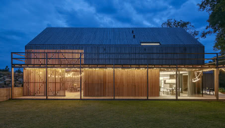 Dwie nagrody dla BXB studio! Bogusław Barnaś autorem projektów Polska Zagroda oraz Dom z Grotą!