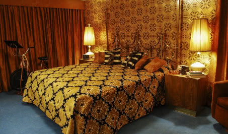 American Hustle. Wnętrza w stylu amerykańskich lat 70.