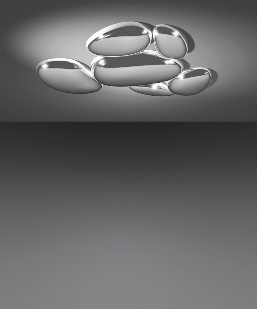 Lampa Mercury
(Artemide) składa się  z dużych,...