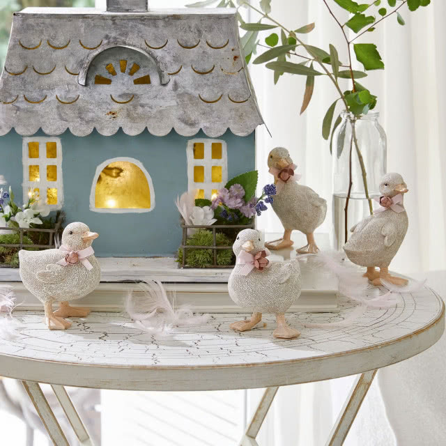 dekoracja wielkanocna - domek i gąski