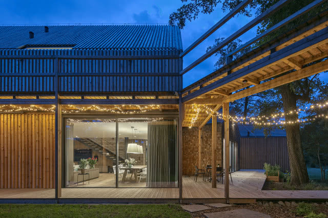 Przeszklenia i kładka