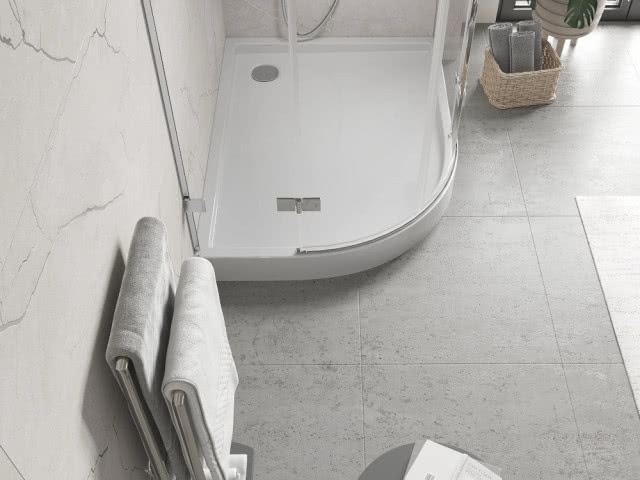 Jaki brodzik wybrać – rodzaje, materiały i design, który podkreśli styl Twojej łazienki