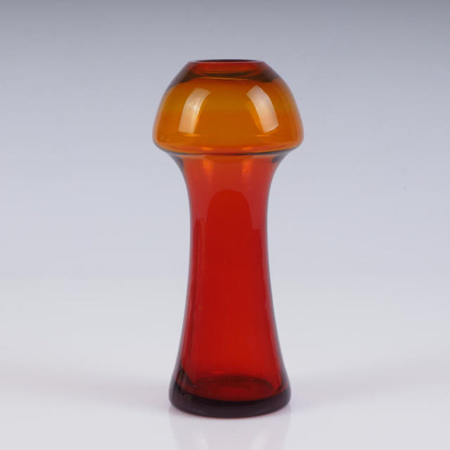 wazon przypominający grzyb Zbigniew Horbowy