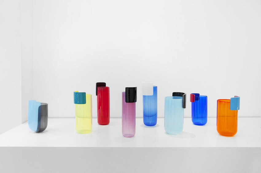 Wazony z serii Oreilles wykonane przy...