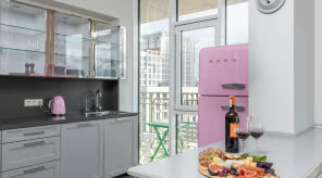 Jak dobrać kolor lodówki do wystroju kuchni?