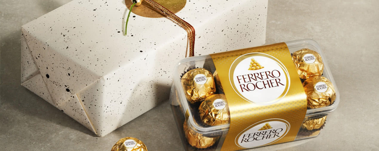 Słodka elegancja na Dzień Babci i Dziadka – z Raffaello i Ferrero Rocher w roli głównej