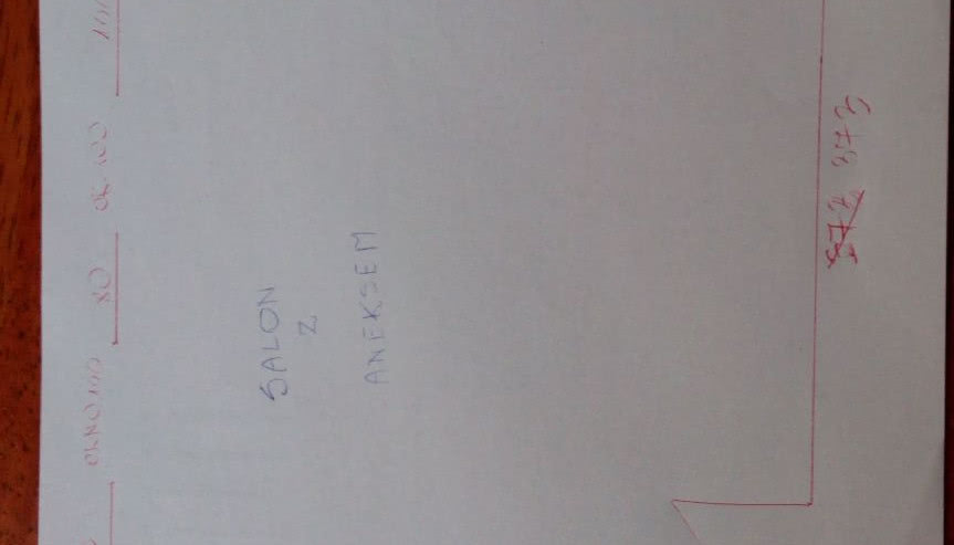 Urządzamy przechodni salon