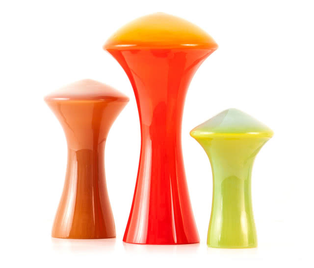 trzy wazony przypominające grzyby Zbigniew Horbowy