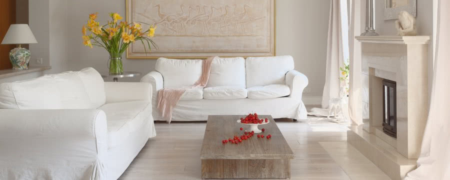 Wymarzony dom - jasne wnętrza w nieco francuskim stylu