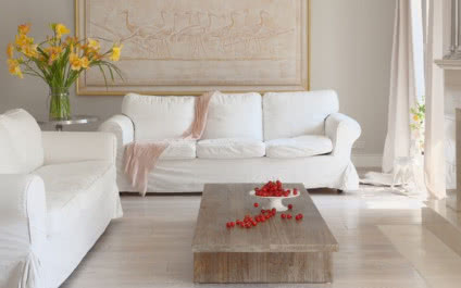 Wymarzony dom - jasne wnętrza w nieco francuskim stylu