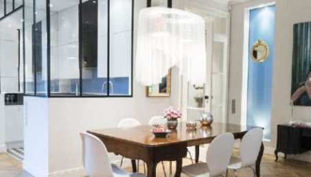 Antyki i design - eklektyczne mieszkanie w kamienicy