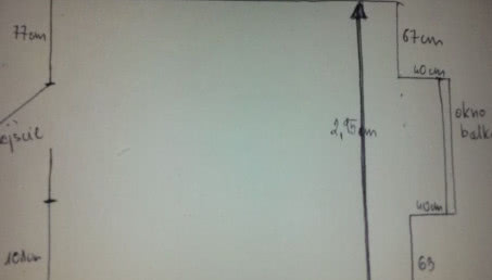 Pokój z tv i biurkiem do pracy