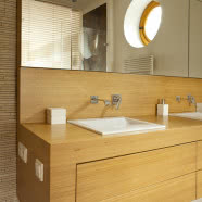 Szklane ściany apartamentu