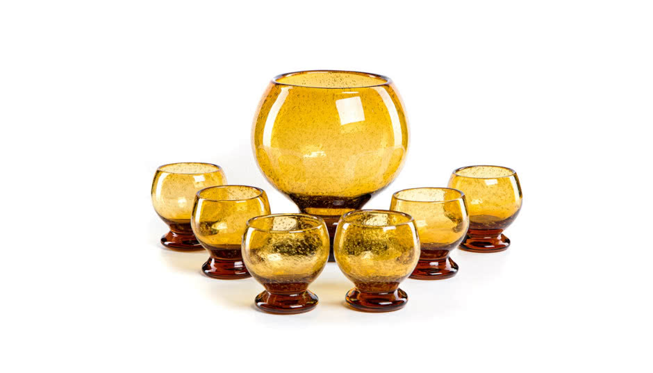 W sobotę 22 kwietnia Desa Unicum zaprasza na wystawę dekoracyjnego szkła! Wśród prac m.in. projekty Zbigniewa Horbowego czy Stanisława Dawskiego. To gratka dla miłośników designu!  