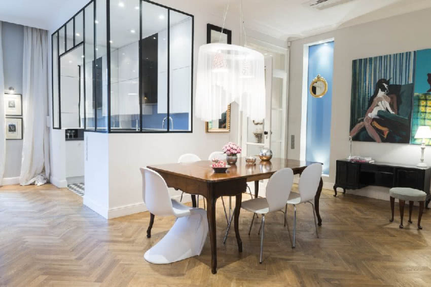 Kuchnia-portiernia to znak rozpoznawczy tego...