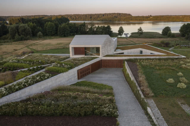 dom Loop Mobius Architekci