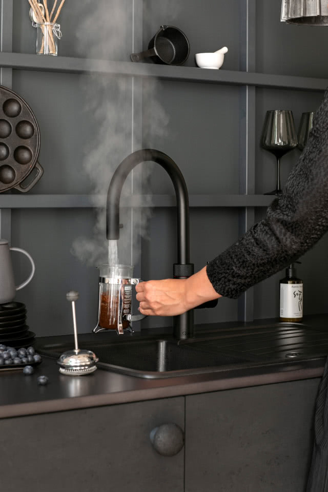 Quooker - więcej niż kran. Rozwiązanie, które upraszcza codzienne życie w kuchni