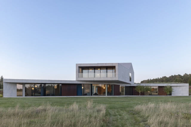 dom Loop Mobius Architekci