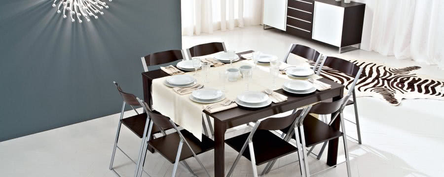 Jak dobrać stół i krzesła do jadalni