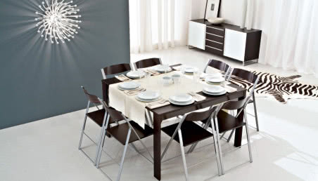 Jak dobrać stół i krzesła do jadalni
