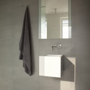 Minimalistyczny apartament w centrum miasta