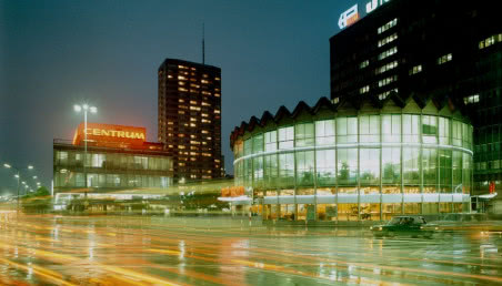 Warszawa w Budowie 4: Miasto na sprzedaż