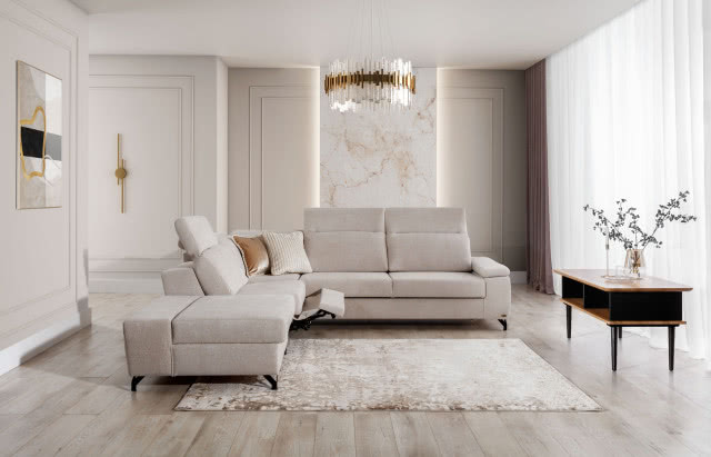 narożnik , sztukateria na ścianie, dywan