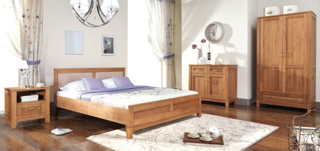 drewniane meble do sypialni