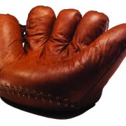 Brązowa skóra i tapicerka z typowym szwem to...