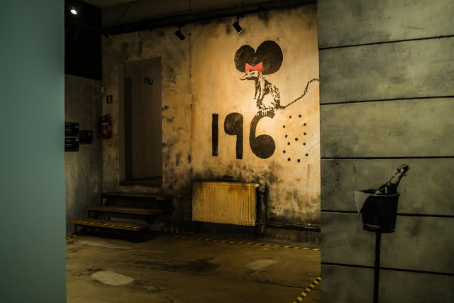 Ruszyło Muzeum Banksy’ego! Dotąd było owiane tajemnicą, tak jak sam jego bohater