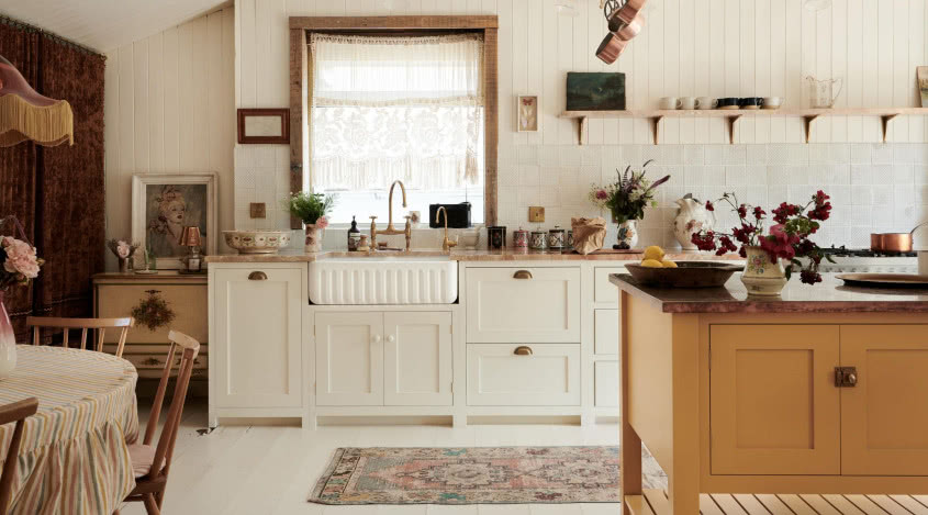 Kuchnia retro - jak ją wystylizować za pomocą AGD i dodatków?