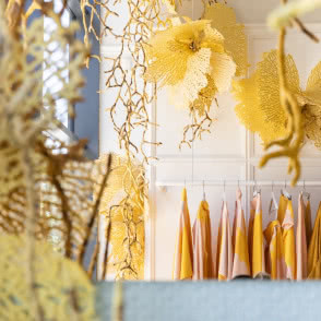 W warszawskim butiku HAWROT stanęła instalacja muzealna Wojtka Sobczyka!