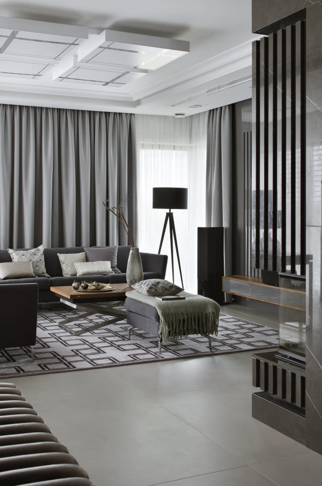 Salon urządzony na szaro