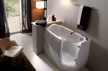 Wanna asymetryczna - jakie ma zalety?