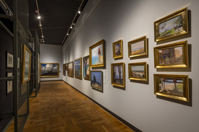 cała ścianach w obrazach