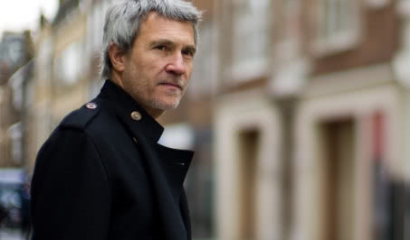 Matthew Hilton - ewolucjonista