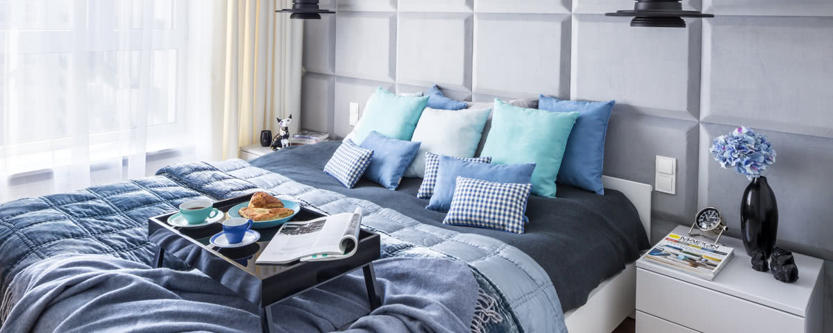 Kojące odcienie szarości w mieszkaniu