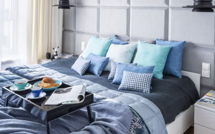 Kojące odcienie szarości w mieszkaniu