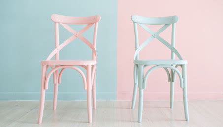 Farba do mebli - kredowa czy akrylowa? sprawdź zanim kupisz!
